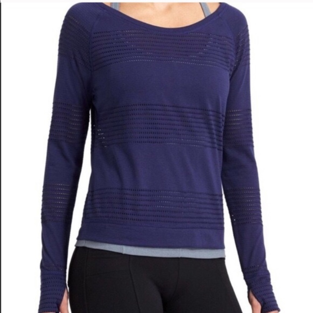 Athleta limitless mesh top